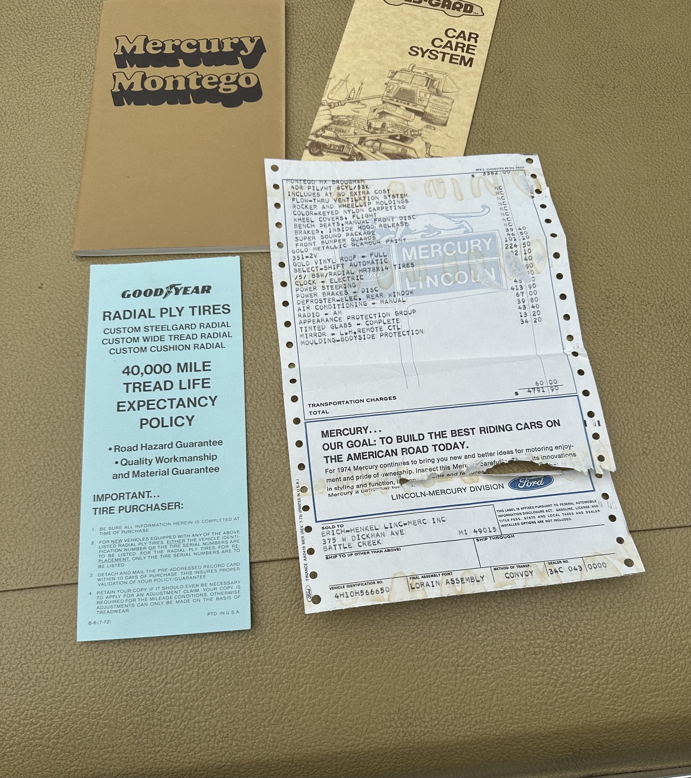 Mercury-Montego-1974-MUSEUM-QUALITY-1-OWNER-3