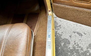 Mercury-Montego-1974-MUSEUM-QUALITY-1-OWNER-30