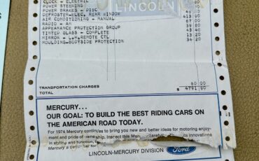 Mercury-Montego-1974-MUSEUM-QUALITY-1-OWNER-4