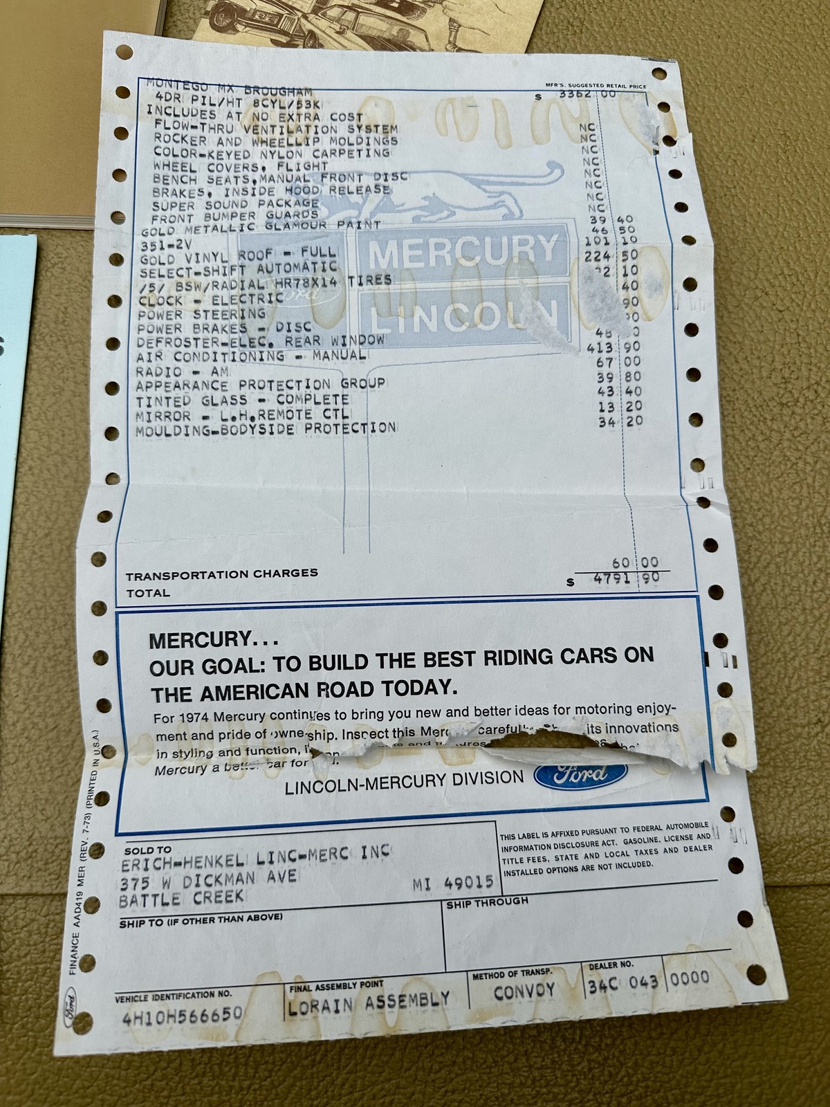 Mercury-Montego-1974-MUSEUM-QUALITY-1-OWNER-4