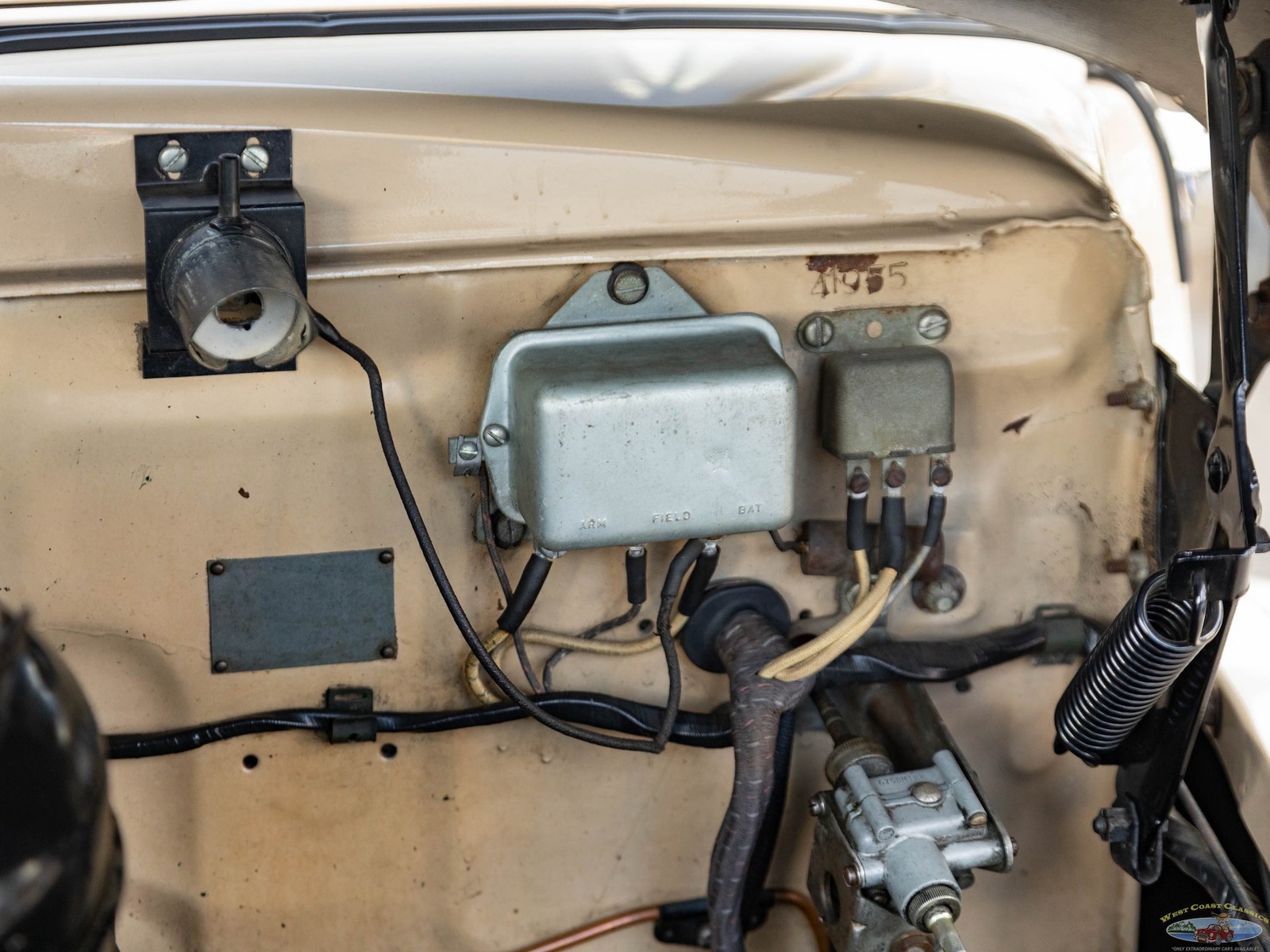 Mercury-Wagon-1948-Station-Wagon-37