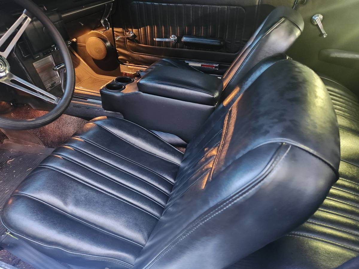 Mercury-cougar-1967-11