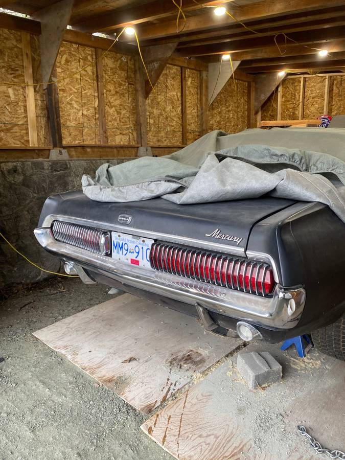 Mercury-cougar-1967-black-3