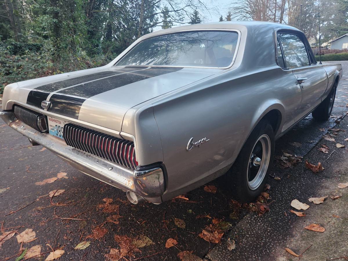 Mercury-cougar-1967