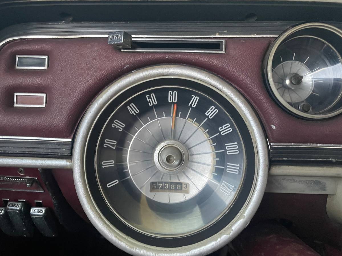 Mercury-cougar-1968-custom-4