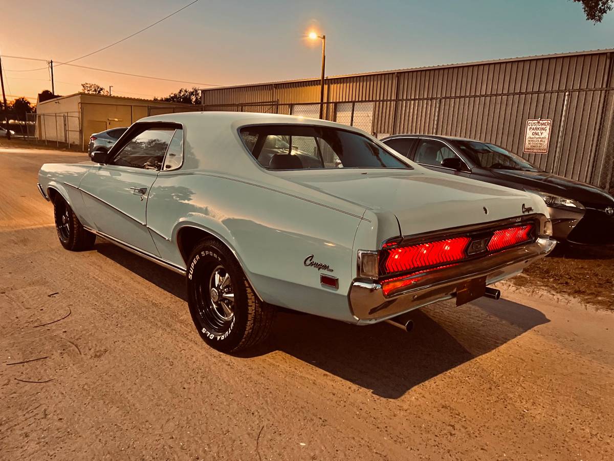 Mercury-cougar-1969-blue-1