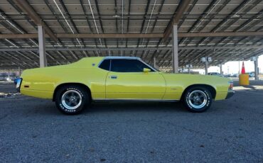 Mercury-cougar-1971-yellow-1