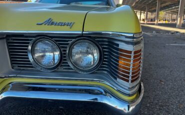 Mercury-cougar-1971-yellow-11