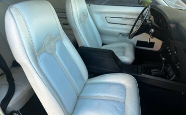 Mercury-cougar-1971-yellow-17