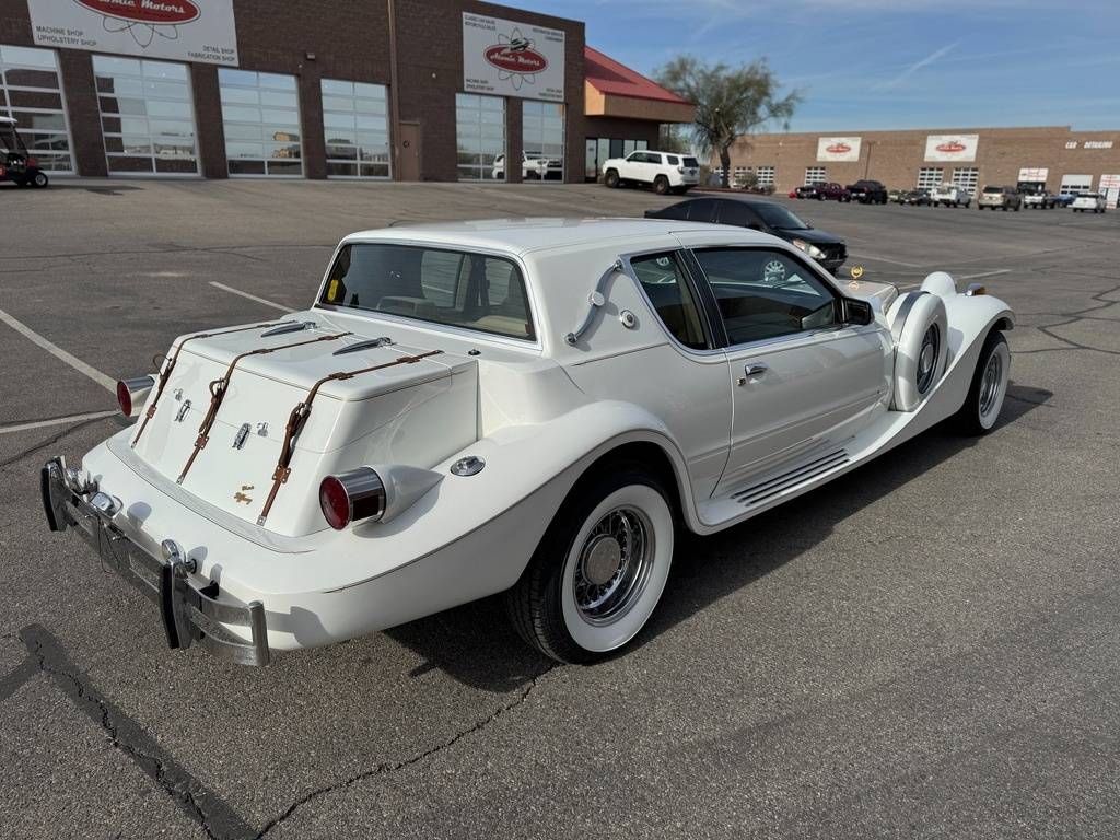 Mercury-cougar-1986-white-102