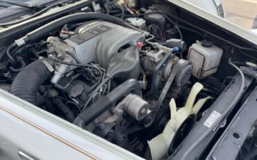 Mercury-cougar-1986-white-114