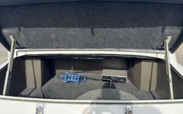 Mercury-cougar-1986-white-122