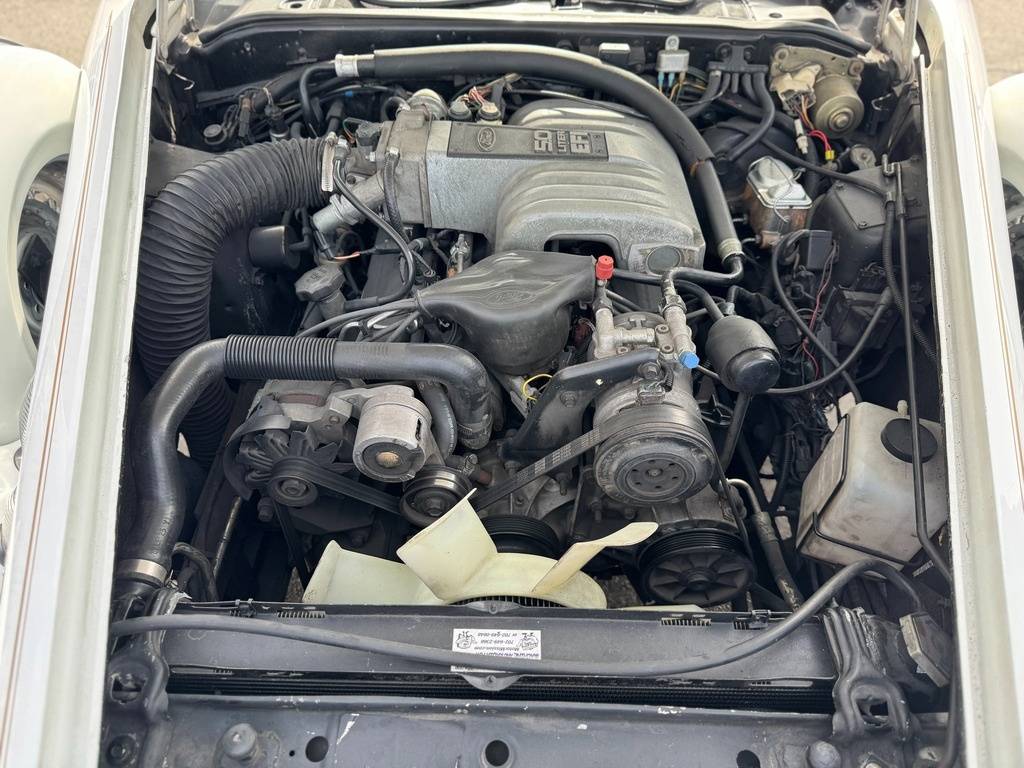 Mercury-cougar-1986-white-127