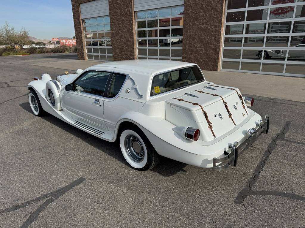 Mercury-cougar-1986-white-51