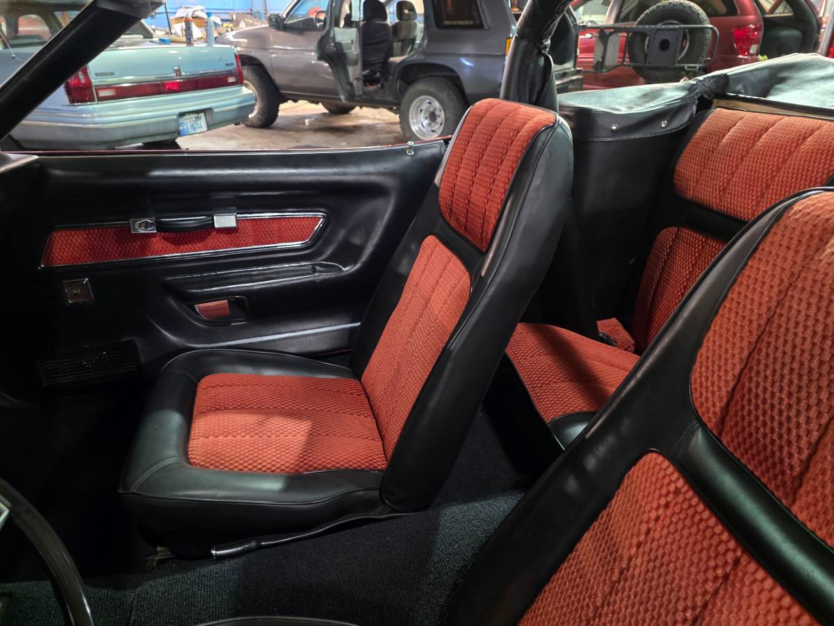 Mercury-cougar-convertible-1973-4