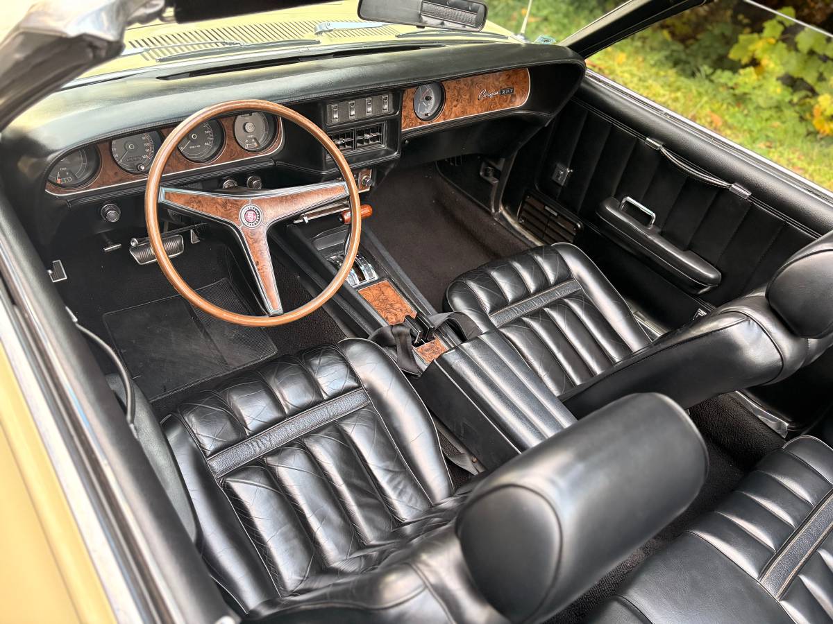 Mercury-cougar-xr7-1969-yellow-7