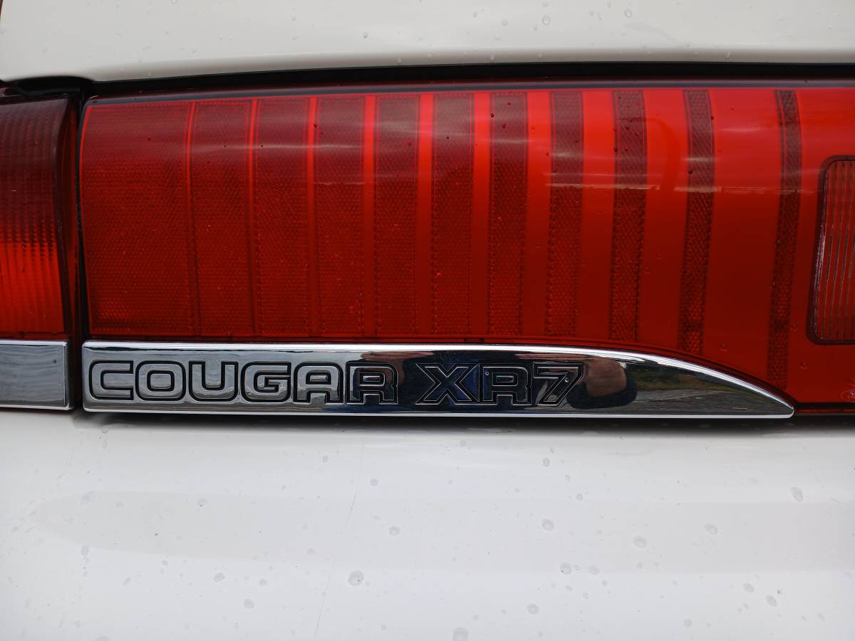 Mercury-cougar-xr7-1996-white-11