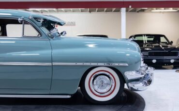 Mercury-eight-1951-grey-16
