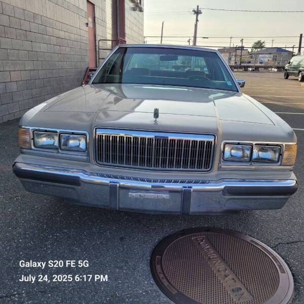 Mercury-grand-marquis-1988-3