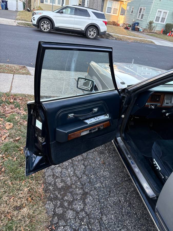 Mercury-grand-marquis-1989-silver-14