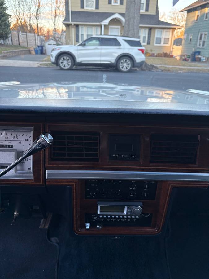 Mercury-grand-marquis-1989-silver-22