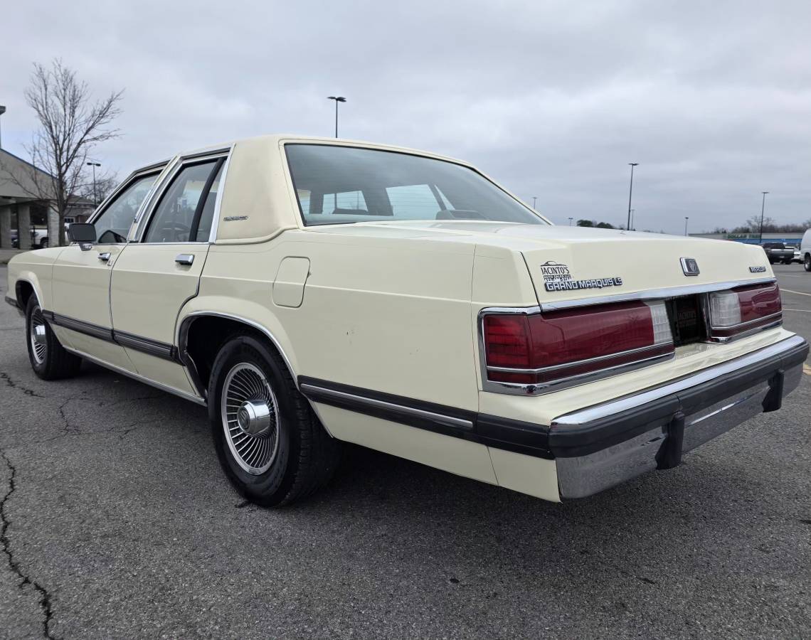 Mercury-grand-marquis-ls-1989-brown-10