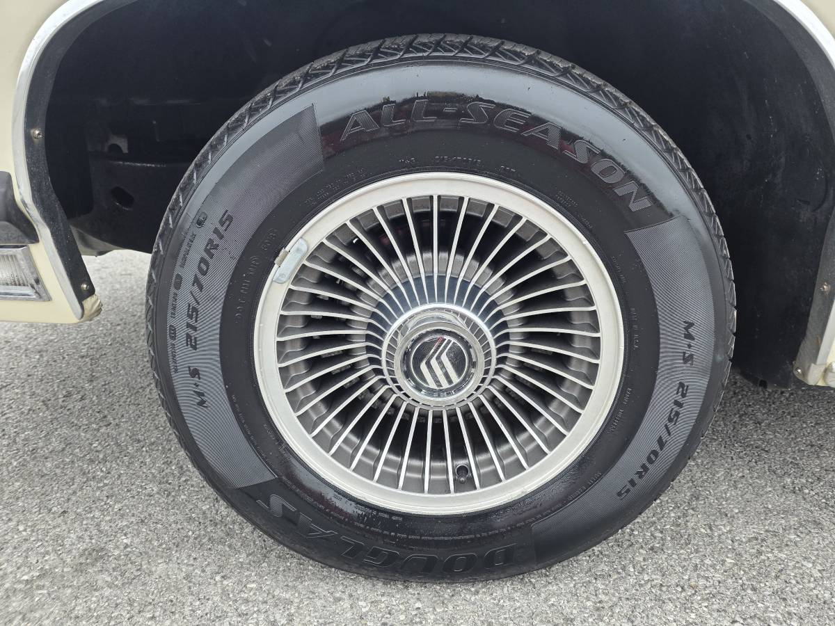 Mercury-grand-marquis-ls-1989-brown-11