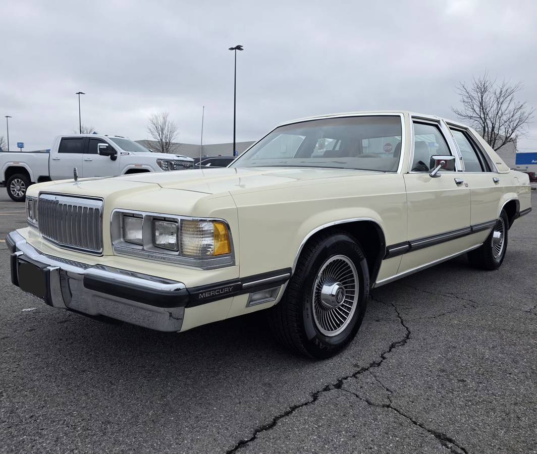 Mercury-grand-marquis-ls-1989-brown