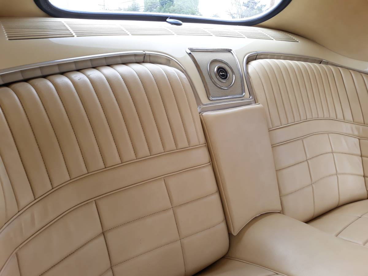 Mercury-monarch-1947-black-4