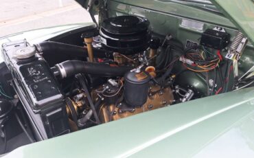 Mercury-monarch-4dr-sedan-1947-green-4