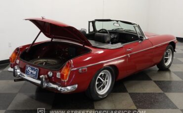 Mg-Mgb-1974-Maroon-Black-ampamp-Red-10