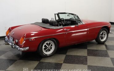 Mg-Mgb-1974-Maroon-Black-ampamp-Red-18