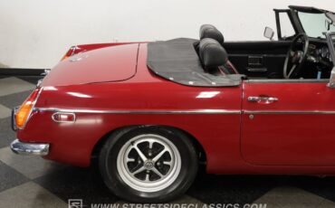 Mg-Mgb-1974-Maroon-Black-ampamp-Red-31