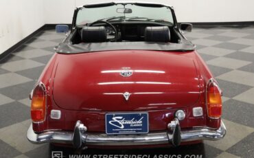 Mg-Mgb-1974-Maroon-Black-ampamp-Red-44