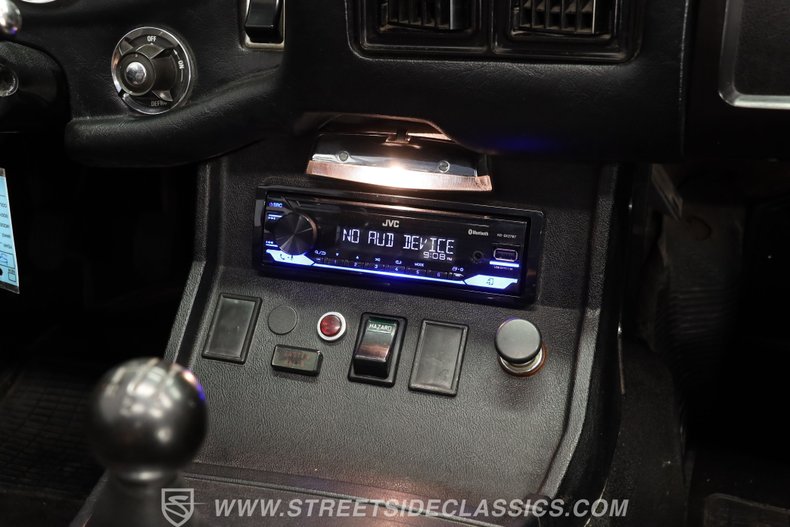 Mg-Mgb-1974-Maroon-Black-ampamp-Red-5