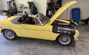 Mg-Mgc-1969-Yellow-Black-16