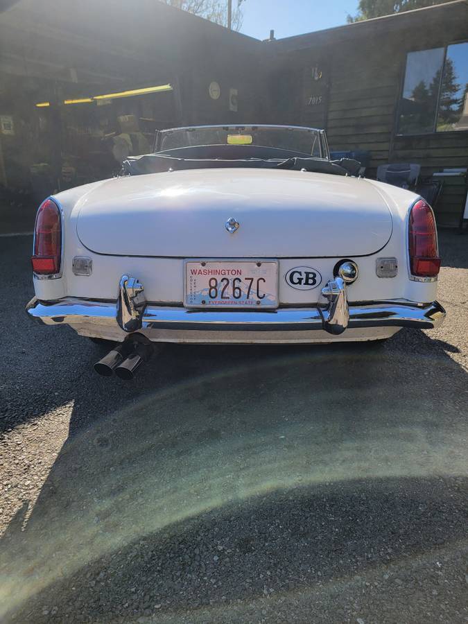 Mg-mgb-1963-white-9