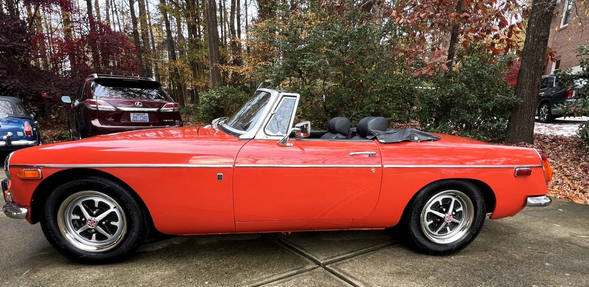 Mg-mgb-1972-orange-9