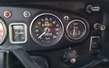 Mg-mgb-gt-1970-white-17