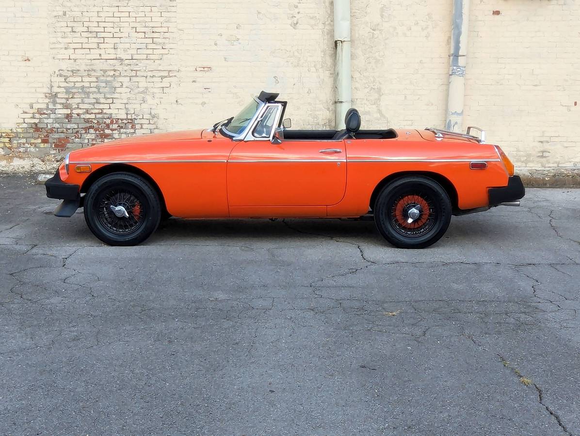 Mg-mgb-roadster-1978-orange-9