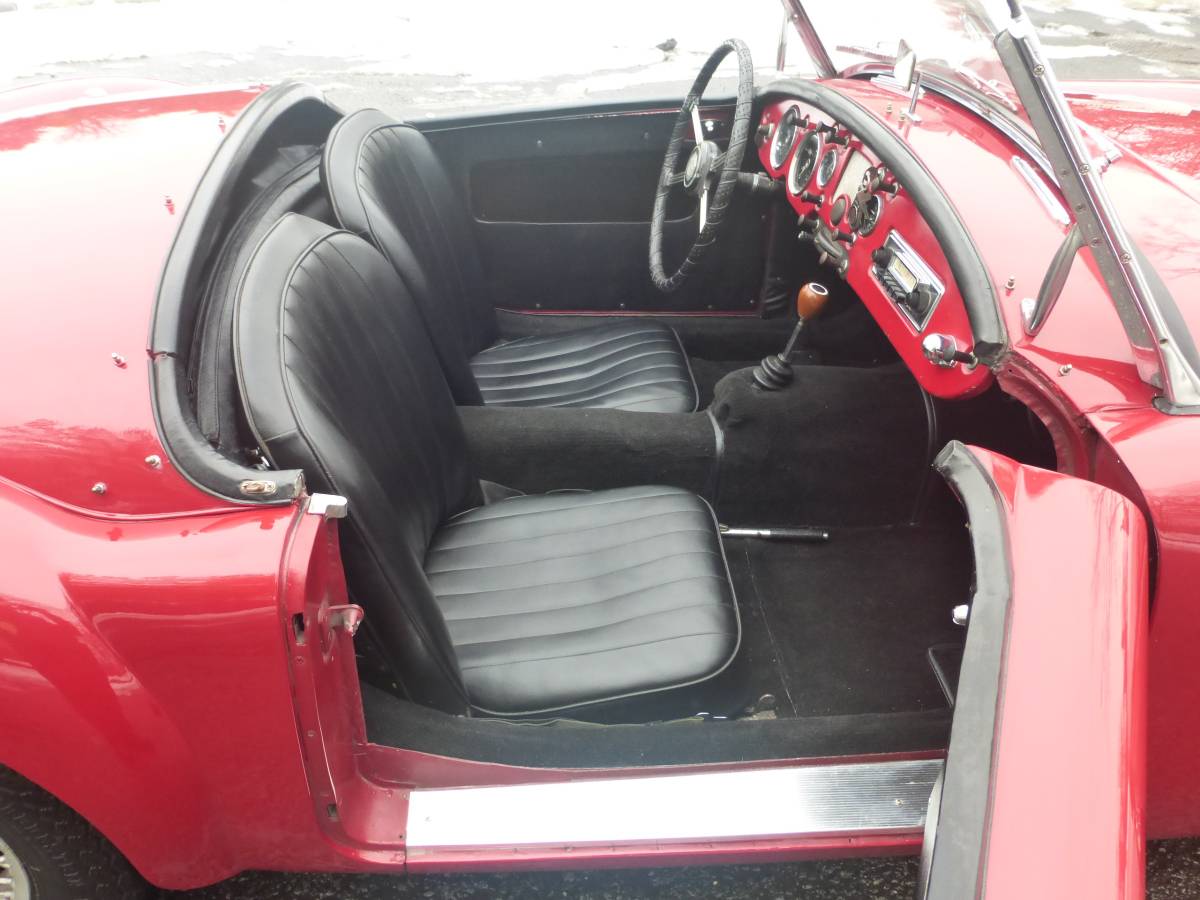 Mga-roadster-1956-red-13