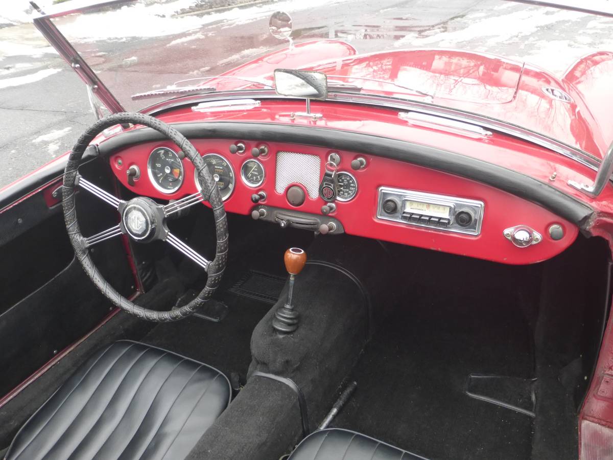 Mga-roadster-1956-red-14