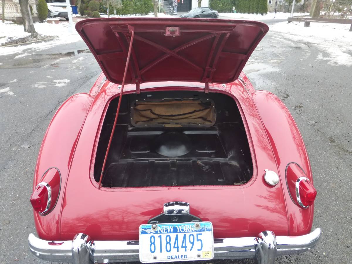 Mga-roadster-1956-red-15
