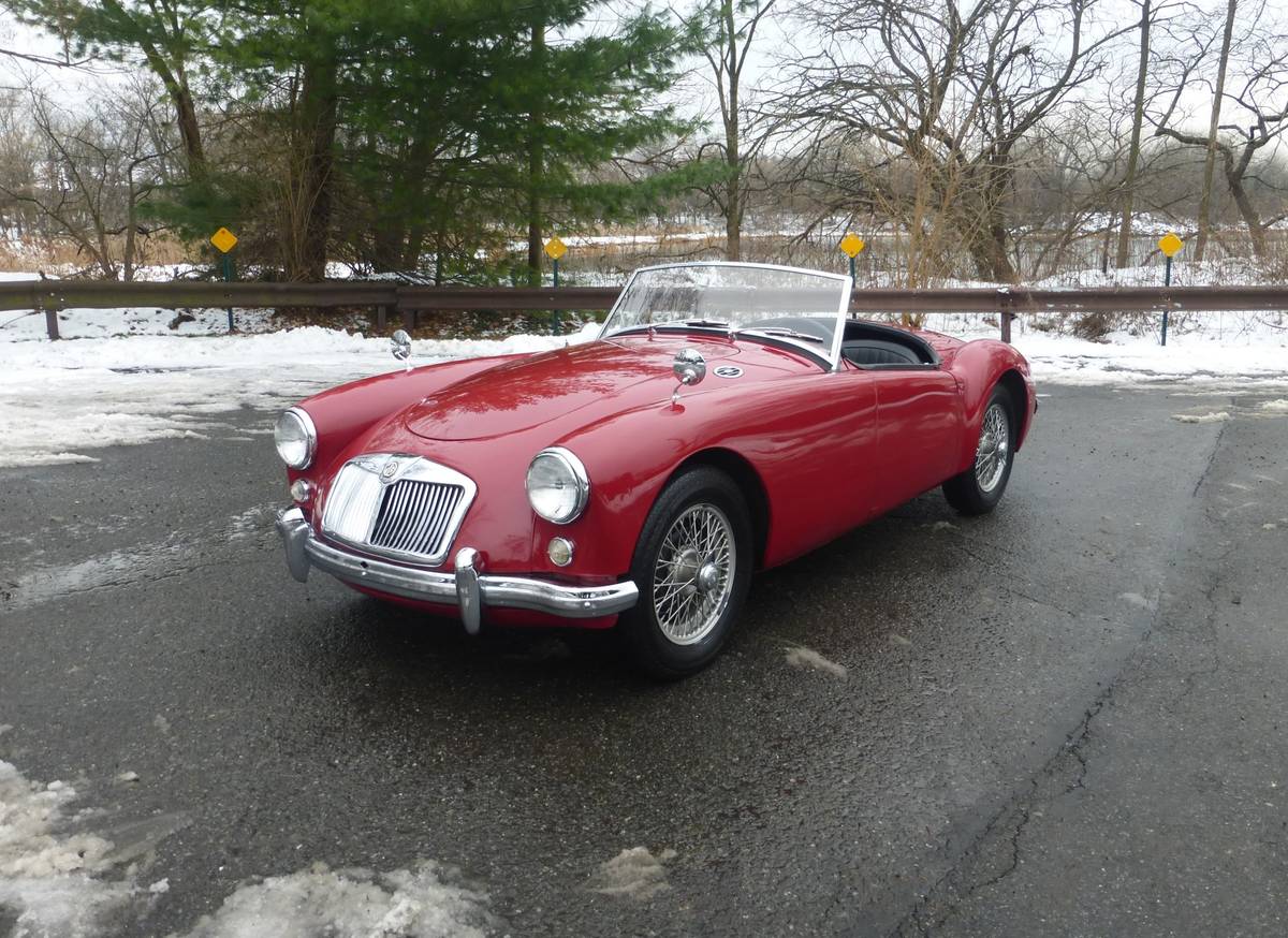 Mga-roadster-1956-red-2