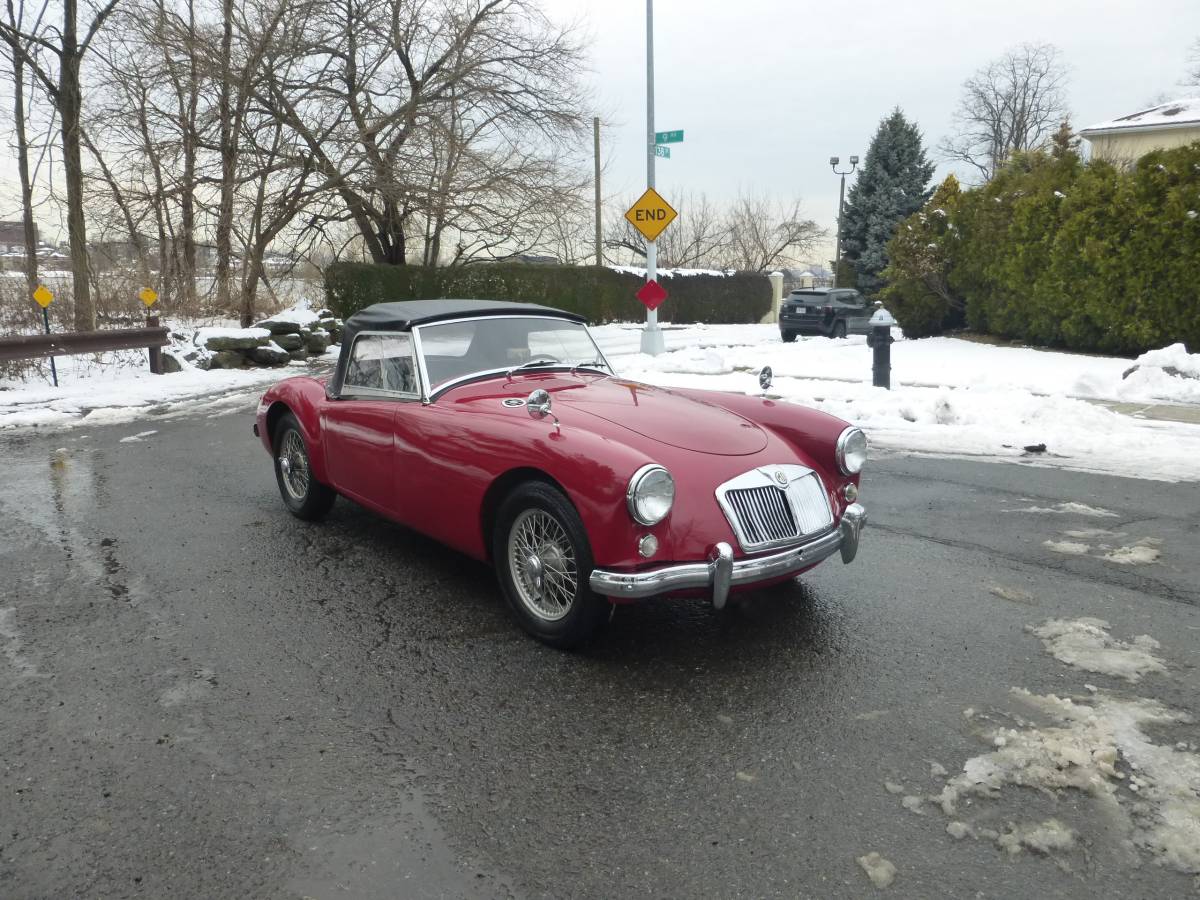 Mga-roadster-1956-red-9