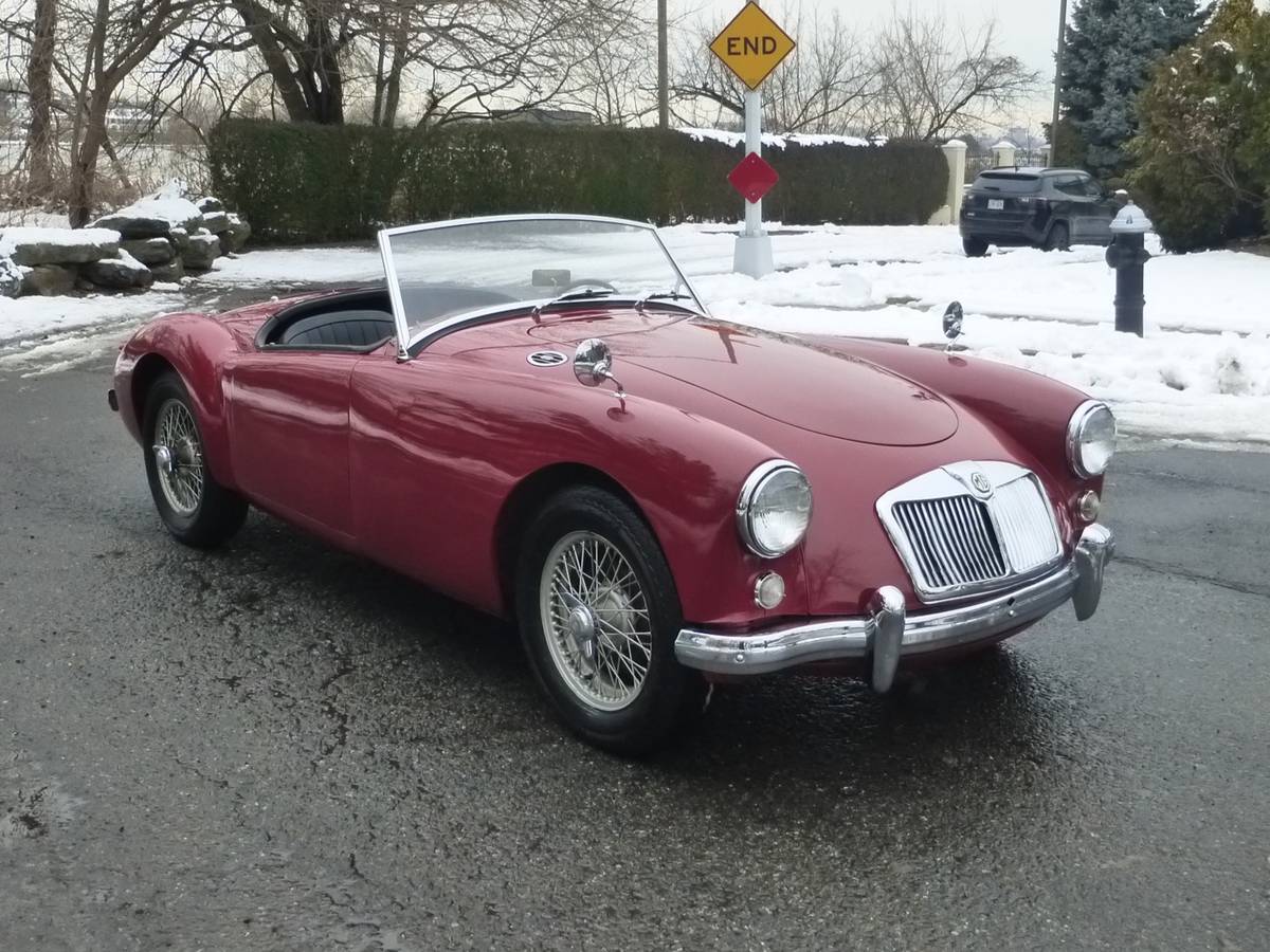 Mga-roadster-1956-red