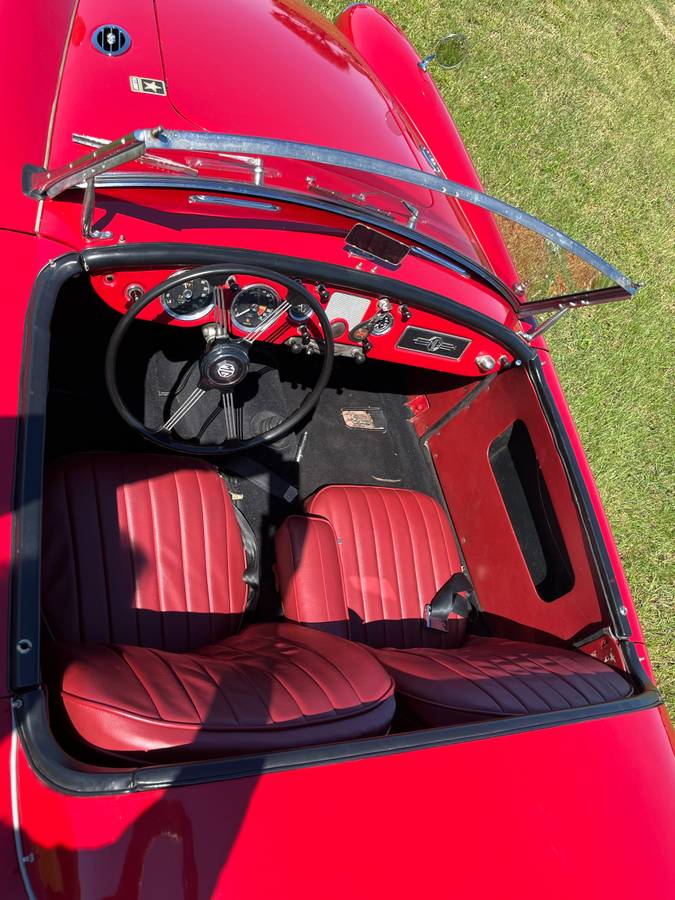 Mga-roadster-1957-red-1