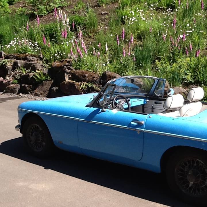 Mgb-1963-blue-3