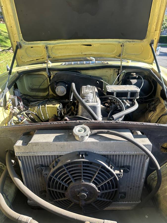 Mgb-convertible-1970-yellow-2