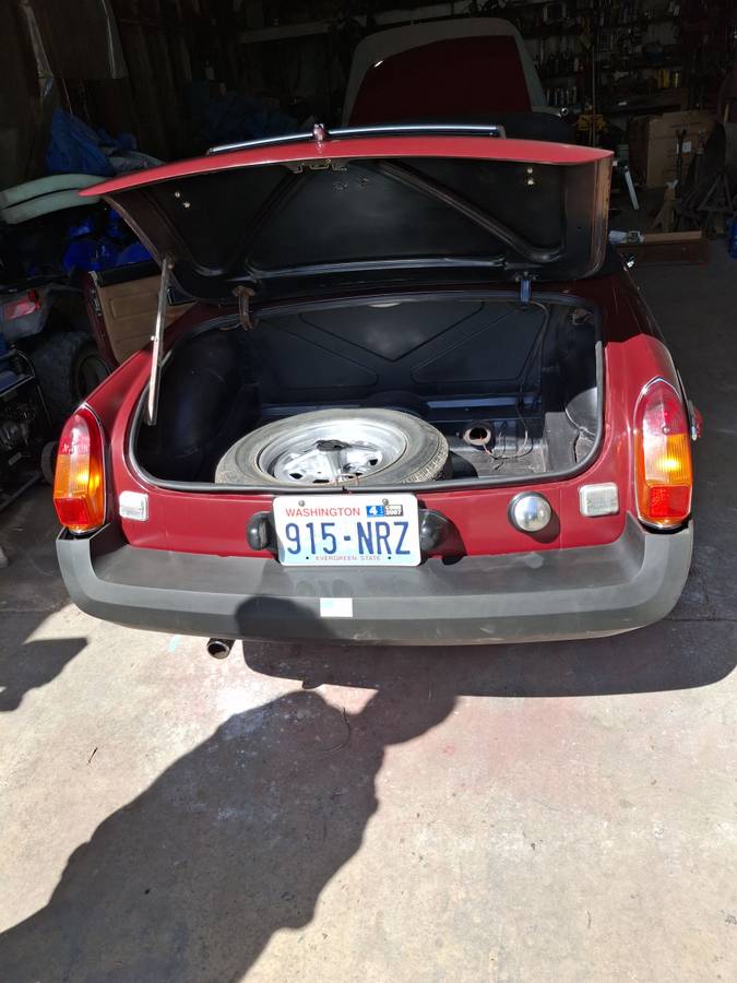 Mgb-convertible-1978-red-12